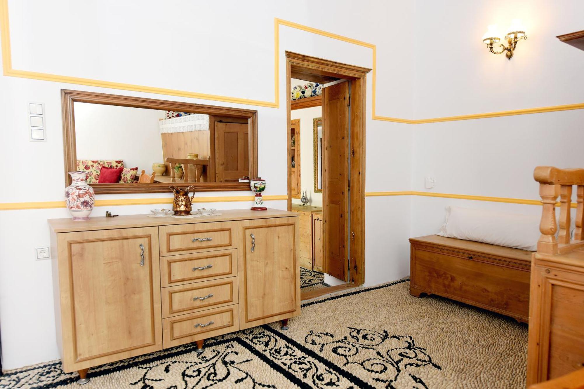Annoula - Traditional Lindian House Lindos (Rhodes)